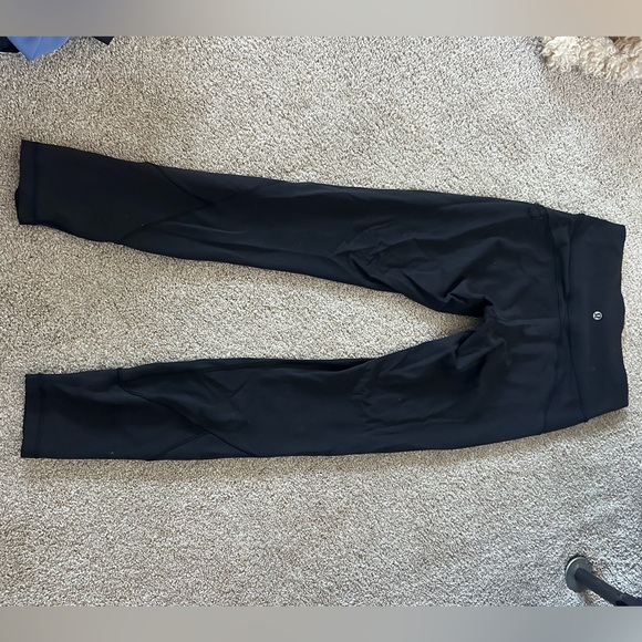 Lululemon In Movement 7/8 Tight *Everlux 25 black size 6 - Picture 2 of 7